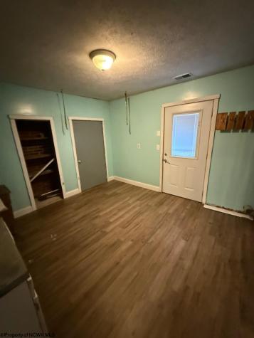 33 Flying Squares Drive Beverly WV 26253