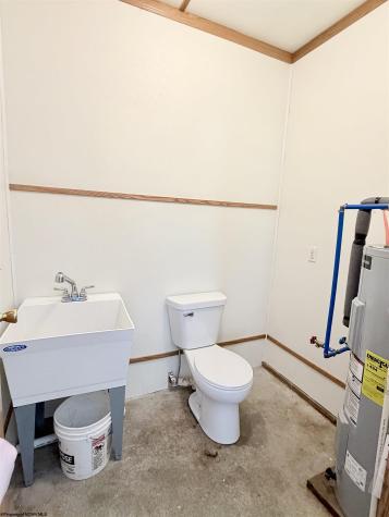 2924 Sinclair Road Moatsville WV 26405