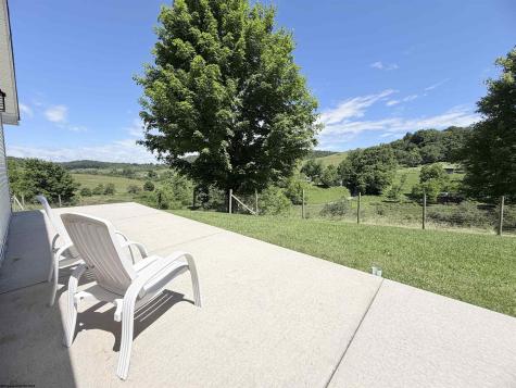 2924 Sinclair Road Moatsville WV 26405