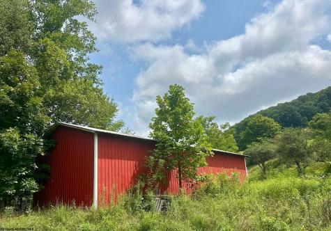 2924 Sinclair Road Moatsville WV 26405
