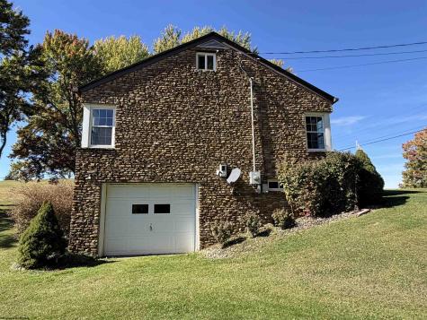 2108 Bunner Ridge Road Fairmont WV 26554