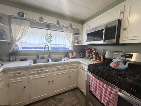 169 N Hice Street Belington WV 26250