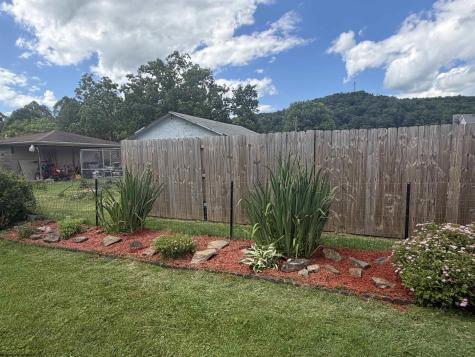 169 N Hice Street Belington WV 26250