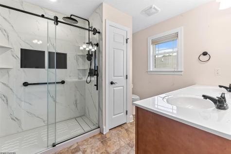 22 Amber Ridge Drive Morgantown WV 26508