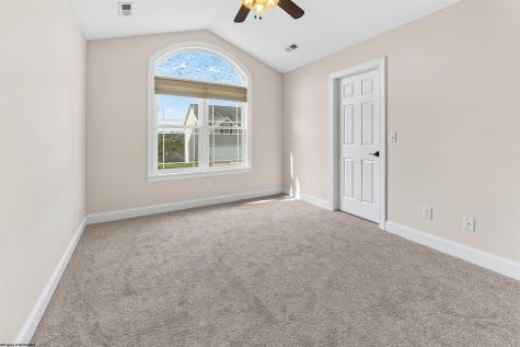 22 Amber Ridge Drive Morgantown WV 26508