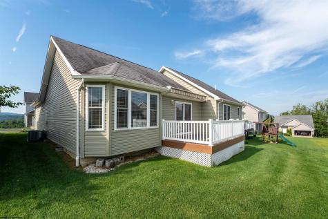 22 Amber Ridge Drive Morgantown WV 26508