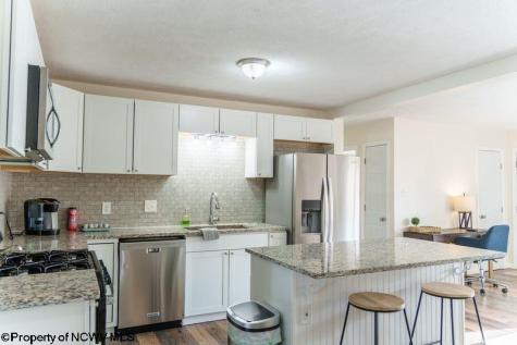 232 Del Dew Drive Bridgeport WV 26330