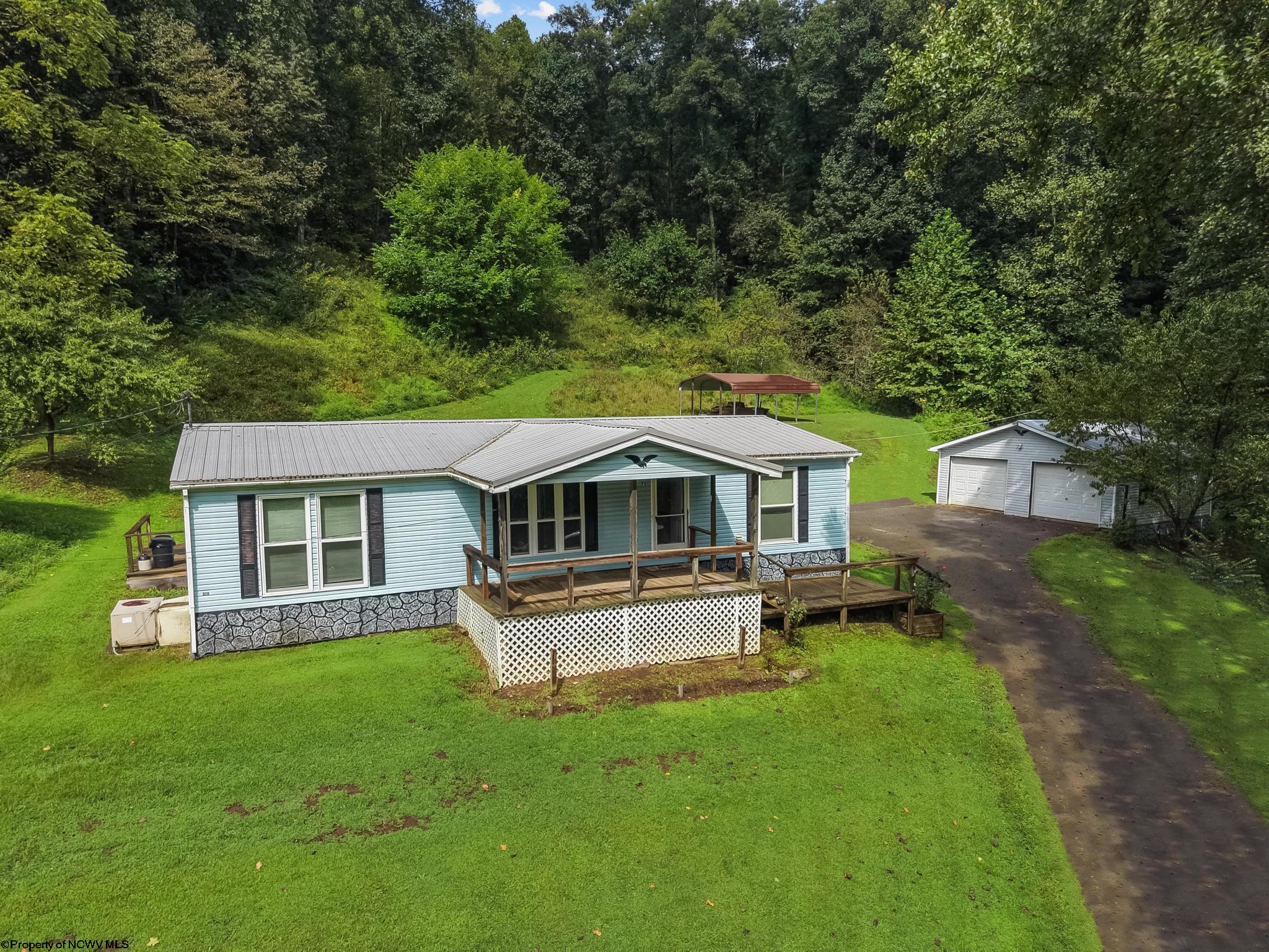 75 Hunters Pen Drive Weston WV 26452
