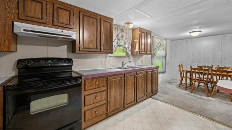 75 Hunters Pen Drive Weston WV 26452