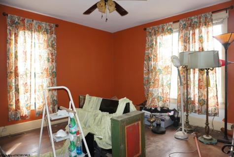 53 Highland Avenue Morgantown WV 26505