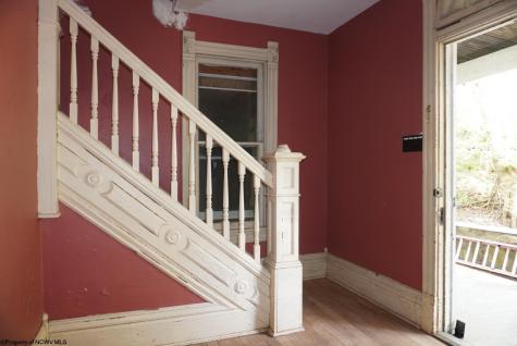53 Highland Avenue Morgantown WV 26505