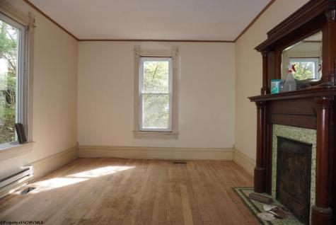 53 Highland Avenue Morgantown WV 26505