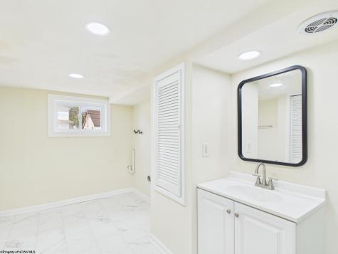 808 E Park Avenue Fairmont WV 26554