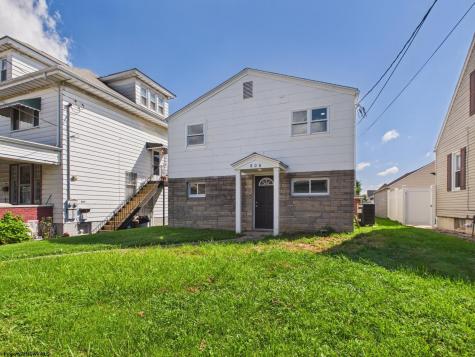 808 E Park Avenue Fairmont WV 26554