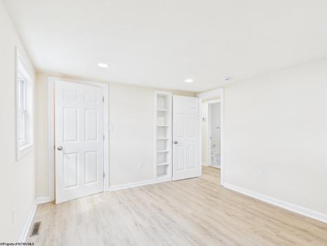 808 E Park Avenue Fairmont WV 26554