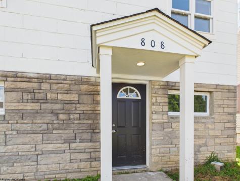 808 E Park Avenue Fairmont WV 26554