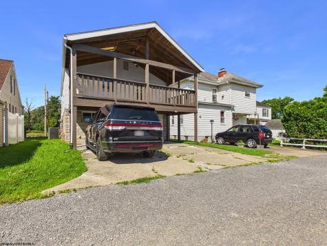 808 E Park Avenue Fairmont WV 26554