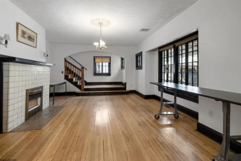 515 Center Avenue Weston WV 26452