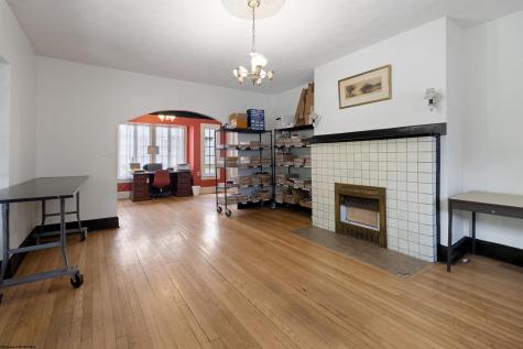 515 Center Avenue Weston WV 26452