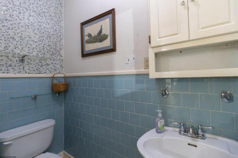 515 Center Avenue Weston WV 26452