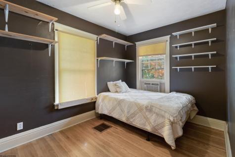 515 Center Avenue Weston WV 26452