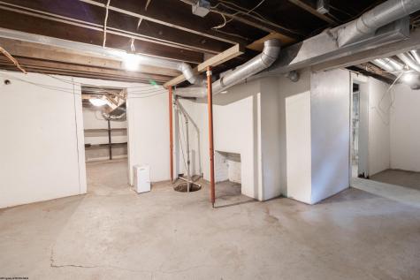 515 Center Avenue Weston WV 26452
