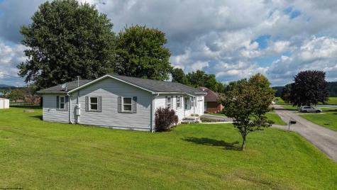 62 Blue Pond Lane Elkins WV 26241