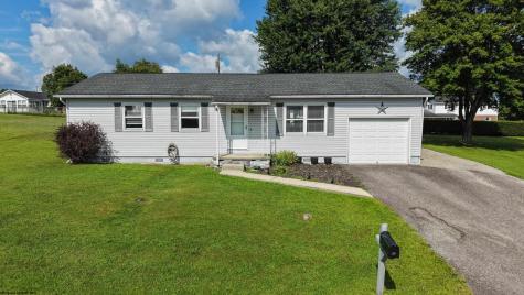 62 Blue Pond Lane Elkins WV 26241