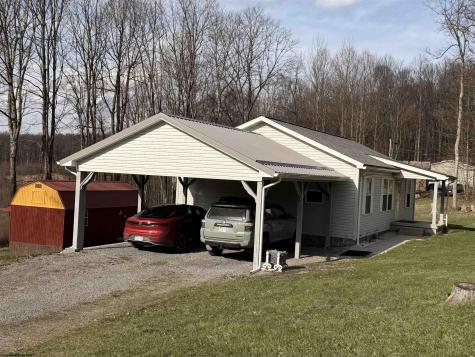 3151 Dogtown Road Reedsville WV 26547