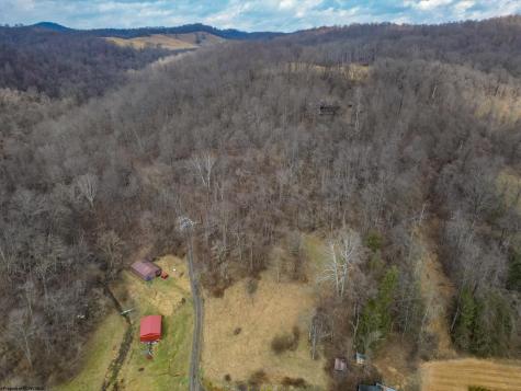 756 Pine Grove Road Fairmont WV 26559