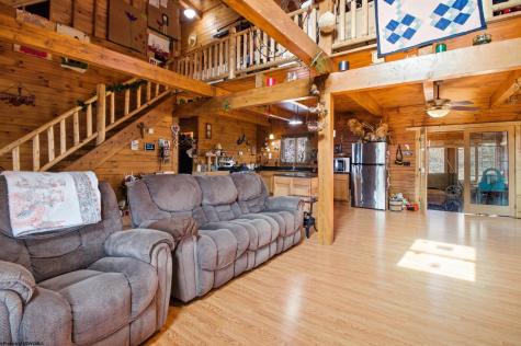 756 Pine Grove Road Fairmont WV 26559
