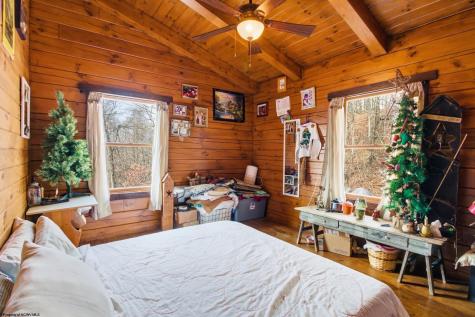 756 Pine Grove Road Fairmont WV 26559
