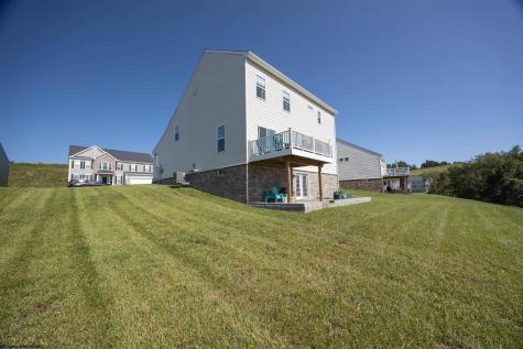 324 Lexington Circle Bridgeport WV 26330
