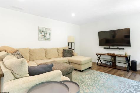 353 Bay Street Morgantown WV 26508