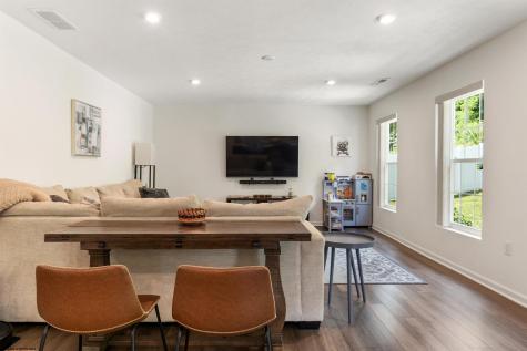 353 Bay Street Morgantown WV 26508