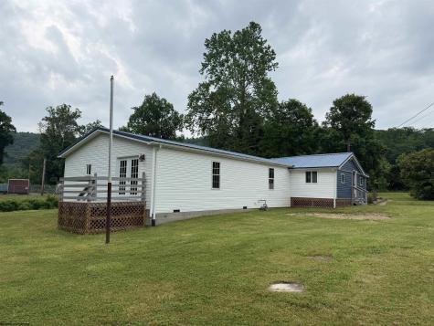169 Ohio Avenue Grafton WV 26440