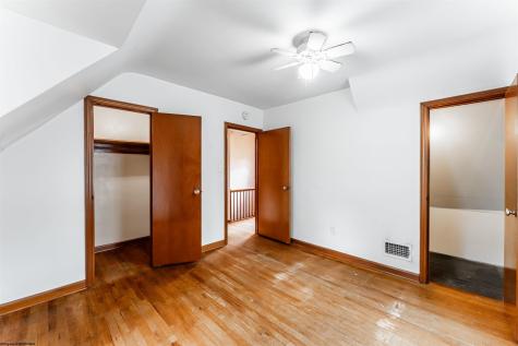 1132 Sunset Drive Fairmont WV 26554