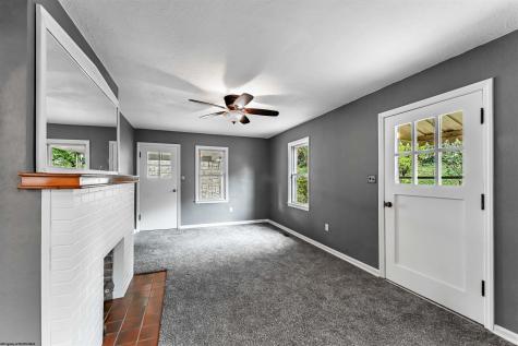 1132 Sunset Drive Fairmont WV 26554