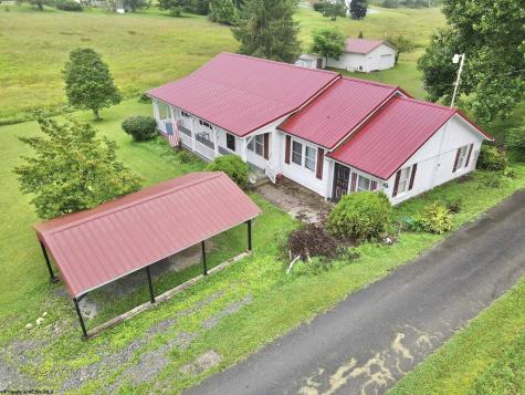 81 Fort Hill Rock Cave WV 26234