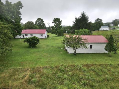 81 Fort Hill Rock Cave WV 26234