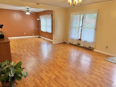 81 Fort Hill Rock Cave WV 26234