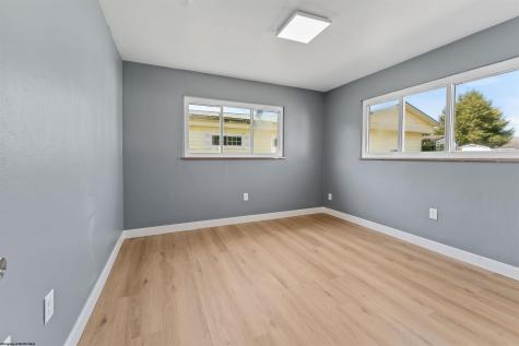 115 Ullom Street Fairmont WV 26554