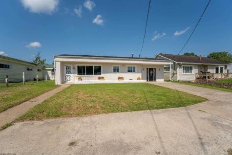 115 Ullom Street Fairmont WV 26554