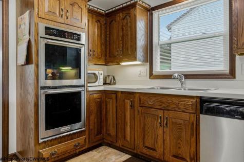 785 Brightridge Drive Bridgeport WV 26330