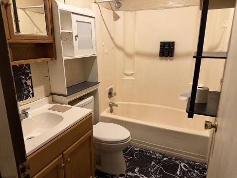 67 Beacon Street Belington WV 26250