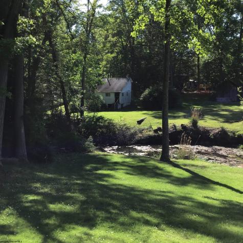 33 Woodhaven Lane Fairmont WV 26554-6069