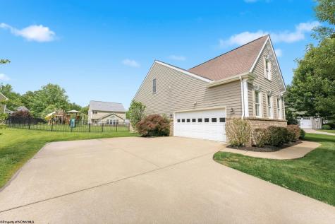 413 Foxchase Way Morgantown WV 26508