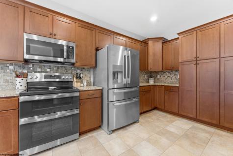 413 Foxchase Way Morgantown WV 26508