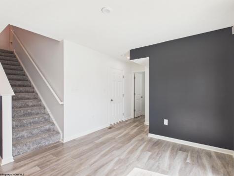 10 Iron Ridge Road Fairmont WV 26554