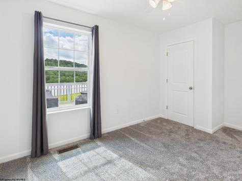 10 Iron Ridge Road Fairmont WV 26554